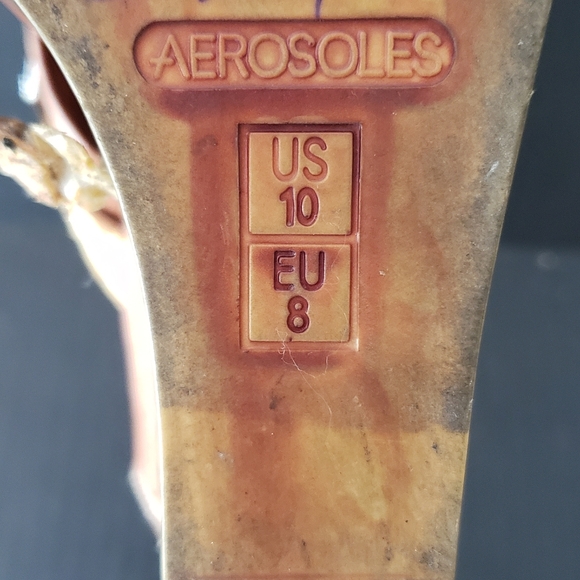 Aerosoles Women's Wedge. Orange & Tan. Size 10. - Picture 5 of 6